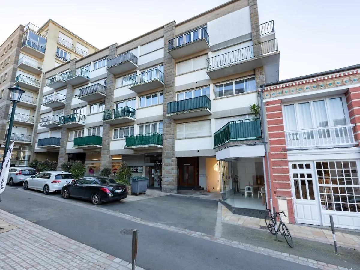 Apartment Les Mouettes By Interhome Ντινάρ